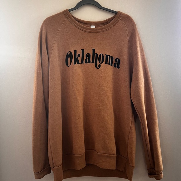 Oklahoma Crewneck - Picture 1 of 5
